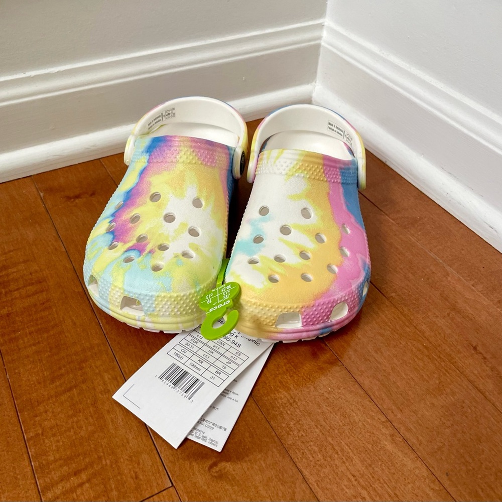 CROCS Kids Shoes - Multicolor NWT